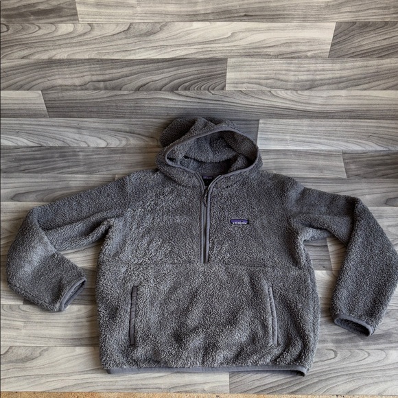 Patagonia Gray Fleece Jacket - Picture 4 of 10